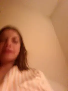 Snapshot of Rosemarie_Blu chatting on March 6, 2025, 1:48 am Rosemarie Blu online show from March 6, 2025, 1:48 am