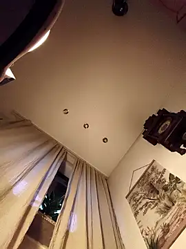 Snapshot of Rosemarie_Blu chatting on November 9, 2025, 6:01 am Rosemarie Blu online show from November 9, 2025, 6:01 am