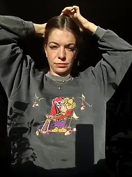 Snapshot of Rosemarie_Blu chatting on November 13, 2025, 8:46 am Rosemarie Blu online show from November 13, 2025, 8:46 am