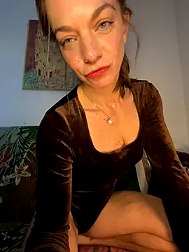 Snapshot of Rosemarie_Blu chatting on December 3, 2025, 10:57 am Rosemarie Blu online show from December 3, 2025, 10:57 am