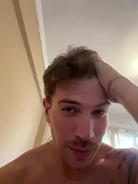 Snapshot of shuki0101 chatting on March 11, 2025, 8:20 pm shuki0101 online show from March 11, 2025, 8:20 pm