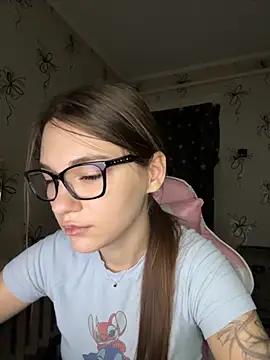 MrrKate online show from November 28, 2025, 12:13 am