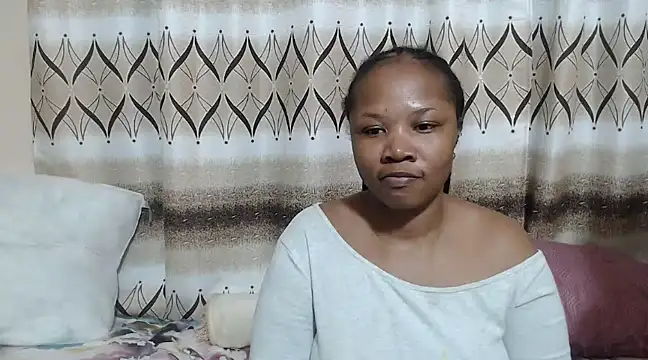 Snapshot of BootyClitQueen chatting on February 25, 2025, 5:36 pm BootyClitQueen online show from February 25, 2025, 5:36 pm
