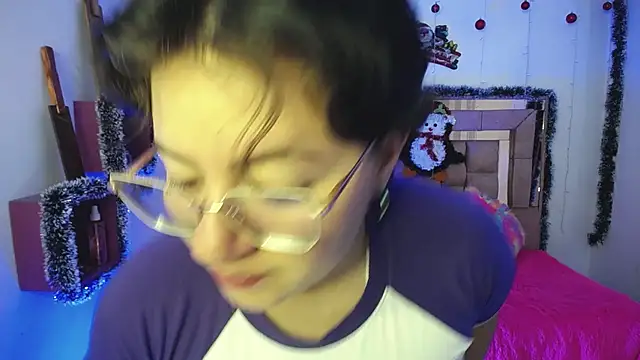 safyka online show from December 5, 2025, 2:09 am