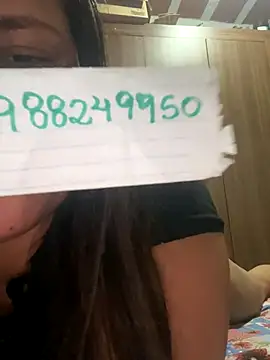 mel88Da online show from October 3, 2025, 5:21 pm