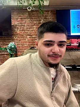 papiVilla23 online show from December 14, 2025, 1:11 am