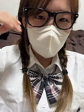 Snapshot of daiyo_kai_Gutara chatting on October 13, 2025, 1:11 pm daiyo kai Gutara online show from October 13, 2025, 1:11 pm