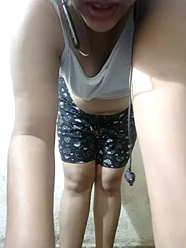 Snapshot of pallu_telgu_kannada chatting on March 16, 2025, 5:17 pm pallu telgu kannada online show from March 16, 2025, 5:17 pm