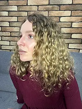 Snapshot of nemesidaM chatting on March 13, 2025, 8:26 am nemesidaM online show from March 13, 2025, 8:26 am