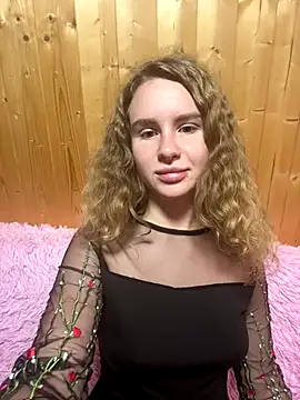 Snapshot of nemesidaM chatting on November 10, 2025, 12:04 pm nemesidaM online show from November 10, 2025, 12:04 pm