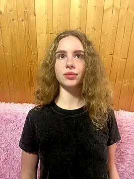 Snapshot of nemesidaM chatting on November 30, 2025, 2:54 pm nemesidaM online show from November 30, 2025, 2:54 pm