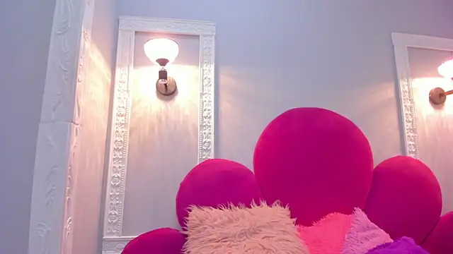 Snapshot of Bonniie_22 chatting on October 27, 2025, 2:54 pm Bonniie 22 online show from October 27, 2025, 2:54 pm