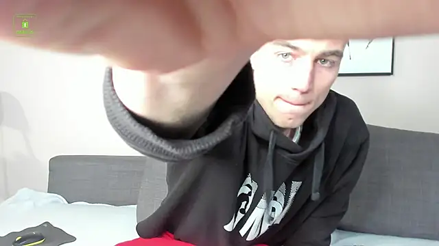 Snapshot of Kyle_Baker chatting on March 7, 2025, 6:35 am Kyle Baker online show from March 7, 2025, 6:35 am