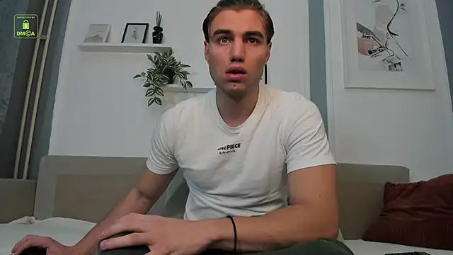 Snapshot of Kyle_Baker chatting on November 5, 2025, 6:13 am Kyle Baker online show from November 5, 2025, 6:13 am