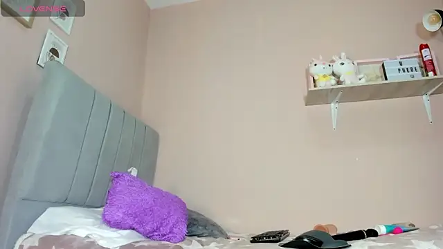 Snapshot of mary_cute9 chatting on November 26, 2025, 12:28 pm mary cute9 online show from November 26, 2025, 12:28 pm