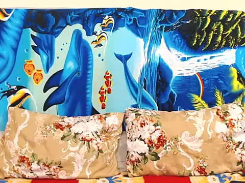 Snapshot of ChocolateClit chatting on October 10, 2025, 4:17 pm ChocolateClit online show from October 10, 2025, 4:17 pm