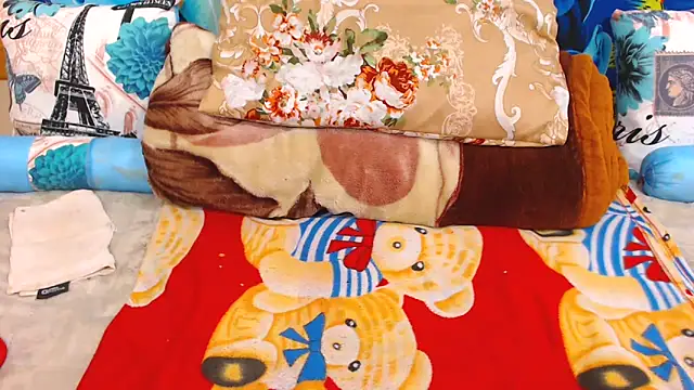 Snapshot of ChocolateClit chatting on November 9, 2025, 4:16 pm ChocolateClit online show from November 9, 2025, 4:16 pm