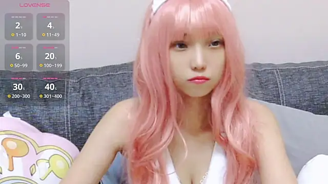 Snapshot of chenenna7 chatting on March 16, 2025, 2:22 pm chenenna7 online show from March 16, 2025, 2:22 pm