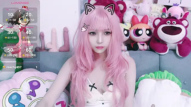 Snapshot of chenenna7 chatting on October 13, 2025, 2:17 pm chenenna7 online show from October 13, 2025, 2:17 pm