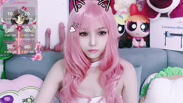 Snapshot of chenenna7 chatting on December 18, 2025, 2:34 pm chenenna7 online show from December 18, 2025, 2:34 pm