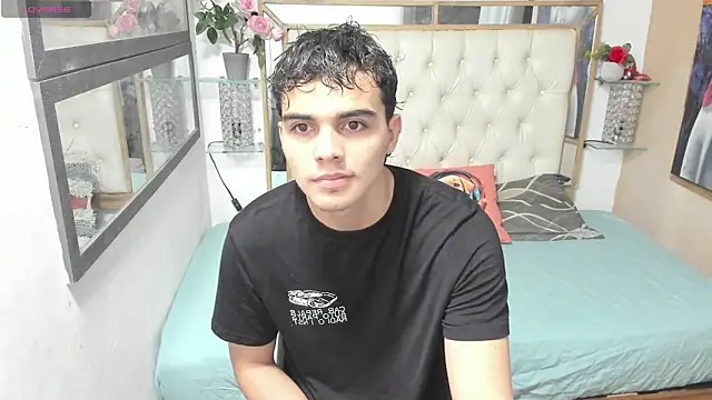 heiker  online show from September 15, 2025, 10:37 am