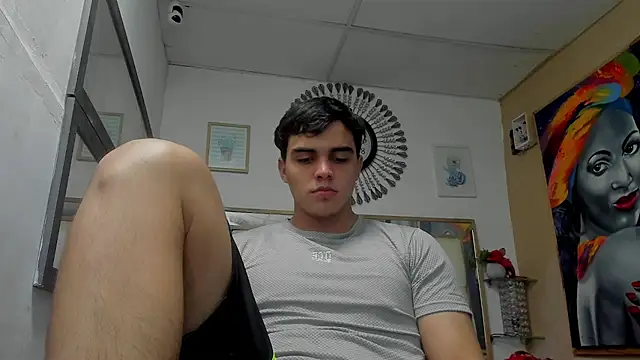 heiker  online show from November 25, 2025, 2:33 am