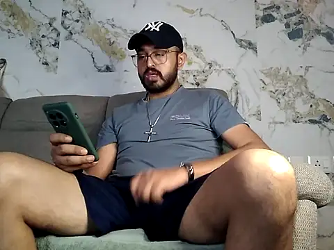 Snapshot of freakydesi chatting on October 23, 2025, 8:29 pm freakydesi online show from October 23, 2025, 8:29 pm