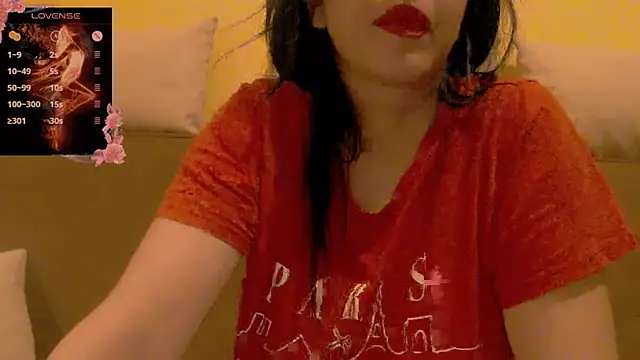 Snapshot of Alina_eve chatting on September 25, 2025, 7:50 pm Alina eve online show from September 25, 2025, 7:50 pm