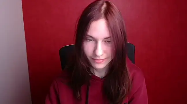 Snapshot of Fiona_Night chatting on March 18, 2025, 6:15 pm Fiona Night online show from March 18, 2025, 6:15 pm