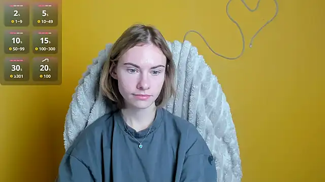 Snapshot of Fiona_Night chatting on November 30, 2025, 6:17 am Fiona Night online show from November 30, 2025, 6:17 am