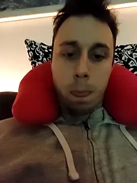 Cazzettostorto99 online show from February 27, 2025, 8:53 pm