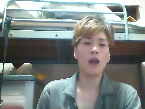 Snapshot of mgnhiroyuki chatting on February 28, 2025, 12:42 pm mgnhiroyuki online show from February 28, 2025, 12:42 pm