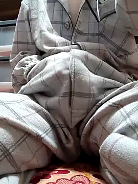 Snapshot of mgnhiroyuki chatting on March 7, 2025, 9:18 am mgnhiroyuki online show from March 7, 2025, 9:18 am