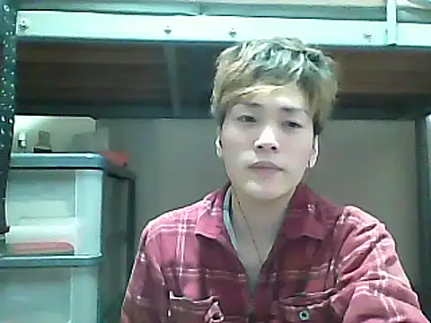 Snapshot of mgnhiroyuki chatting on March 11, 2025, 6:32 am mgnhiroyuki online show from March 11, 2025, 6:32 am