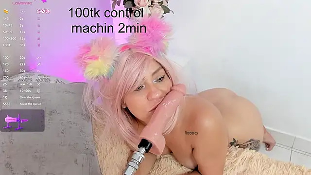 Snapshot of Maye_U chatting on March 13, 2025, 10:54 pm Maye U online show from March 13, 2025, 10:54 pm