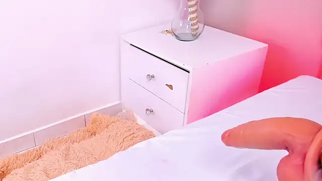 Snapshot of Maye_U chatting on September 20, 2025, 7:59 pm Maye U online show from September 20, 2025, 7:59 pm