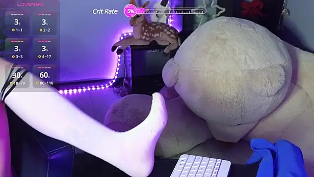 Snapshot of EmmaGallen chatting on March 11, 2025, 8:52 am EmmaGallen online show from March 11, 2025, 8:52 am