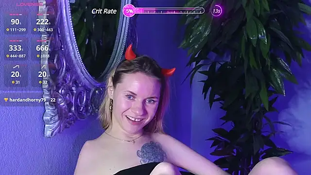 Snapshot of EmmaGallen chatting on March 14, 2025, 11:23 am EmmaGallen online show from March 14, 2025, 11:23 am