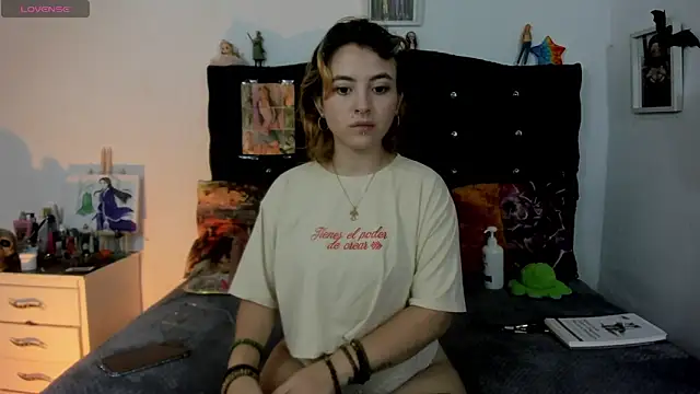 young jung online show from November 29, 2025, 9:07 pm