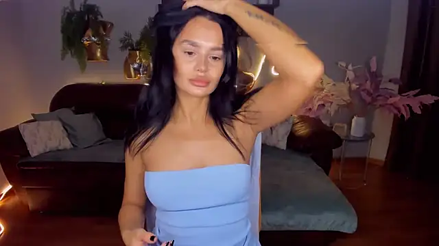 DanaSincere online show from December 14, 2025, 6:30 am