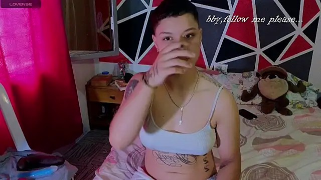 demimoore222 online show from October 11, 2025, 4:05 pm