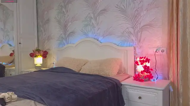 Snapshot of JaneVibes chatting on November 23, 2025, 7:19 am JaneVibes online show from November 23, 2025, 7:19 am