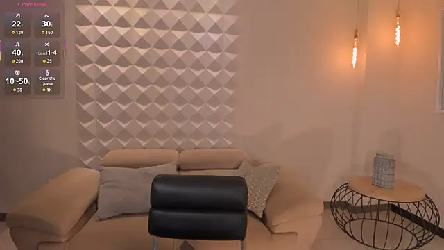 Snapshot of MaddisonCollins chatting on October 10, 2025, 7:46 pm MaddisonCollins online show from October 10, 2025, 7:46 pm