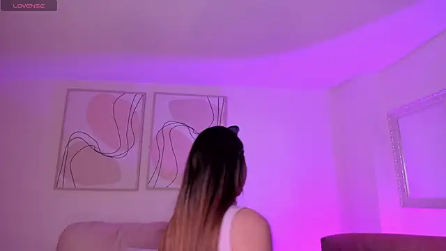 Snapshot of MaddisonCollins chatting on October 23, 2025, 8:51 pm MaddisonCollins online show from October 23, 2025, 8:51 pm