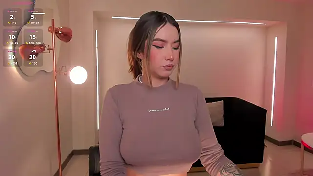 Snapshot of MaddisonCollins chatting on November 27, 2025, 11:56 am MaddisonCollins online show from November 27, 2025, 11:56 am