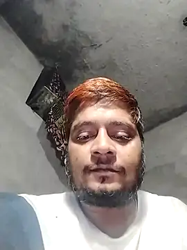 Maidangirl online show from November 1, 2025, 3:47 pm