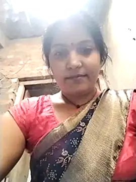 Maidangirl online show from November 2, 2025, 8:28 am