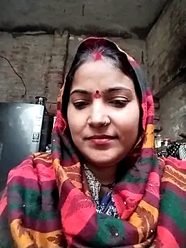 Maidangirl online show from November 30, 2025, 4:05 am