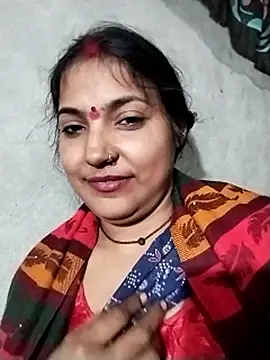 Maidangirl online show from November 30, 2025, 4:11 pm