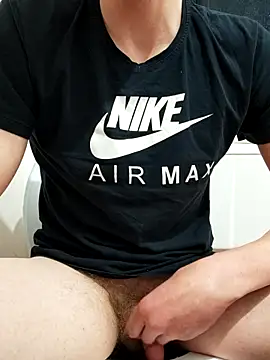 Snapshot of dxmiian chatting on March 17, 2025, 7:35 am dxmiian online show from March 17, 2025, 7:35 am